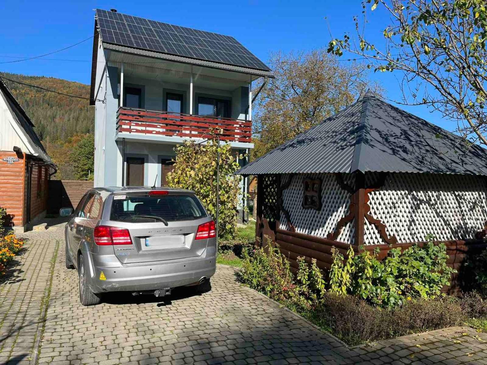 "У Пасічника" Котедж Для Сім'Ї Jaremtsche Exterior foto