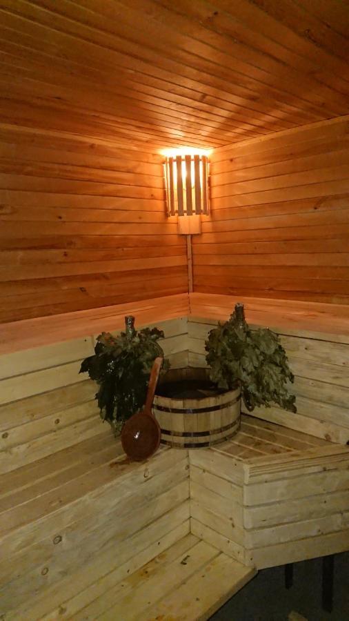"У Пасічника" Котедж Для Сім'Ї Jaremtsche Exterior foto
